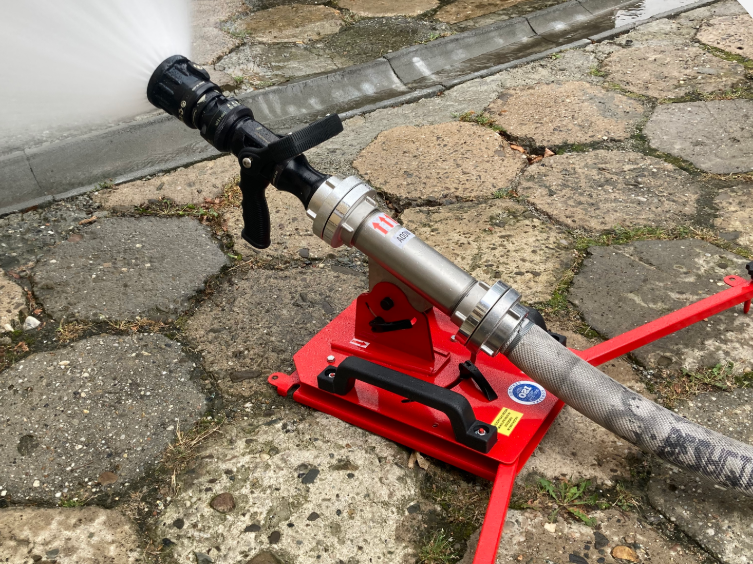 Rescuevation Universal Launcher - Jet pipe to portable launcher