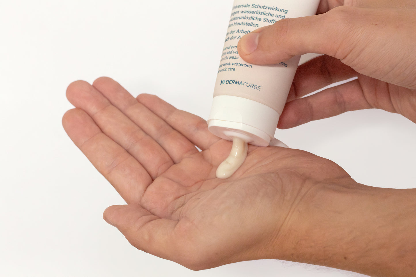 BarrierBoost Dual - professionelles Kombi-Produkt für Hautschutz und Hautpflege