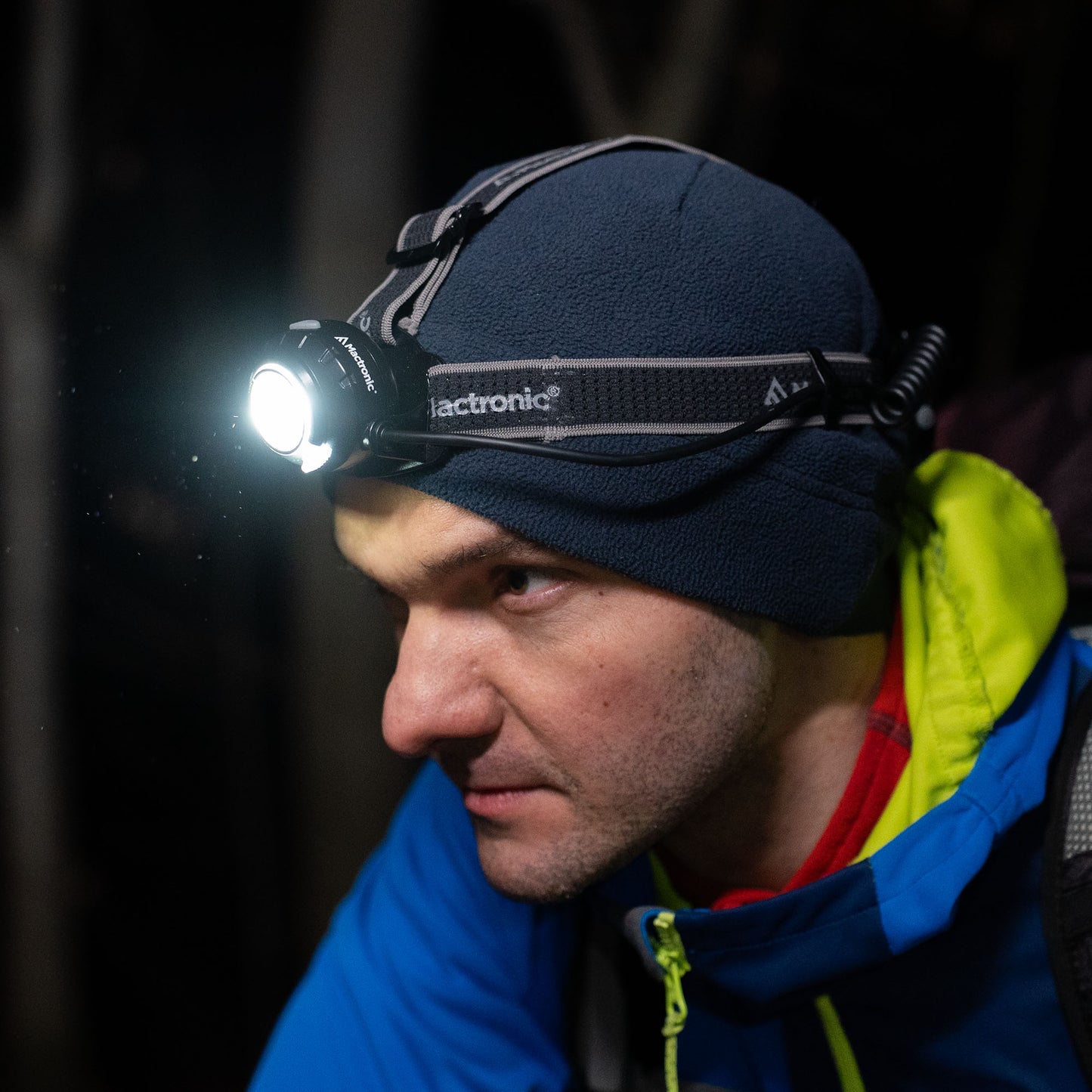 Mactronic Camo II Stirnlampe im Einsatz – Anwendungsbild Nr. 5 mit 490 lm