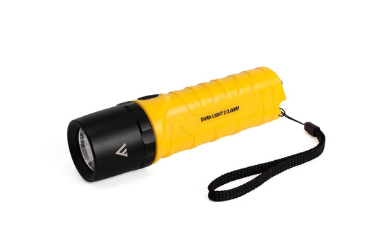 Mactronic Dura Light 2.3 PHH0124 Handtaschenlampe freigestellt – Produktfoto Nr. 1 mit 800 lm, IP67