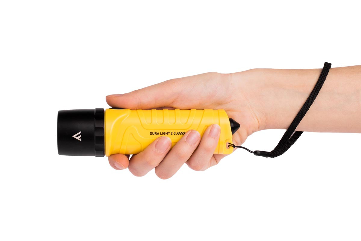 Mactronic Dura Light 2.3 PHH0124 Handtaschenlampe freigestellt – Produktfoto Nr. 4 mit 800 lm, IP67