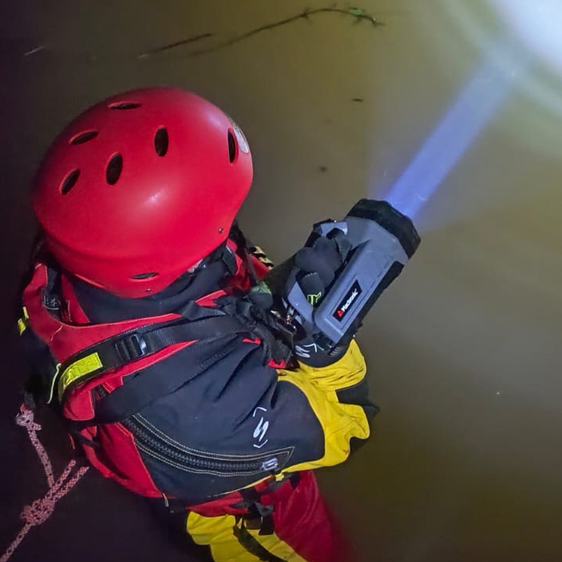 Mactronic Flagger MAX Suchscheinwerfer im Einsatz – Anwendungsbild Nr. 2 mit 1800 lm
