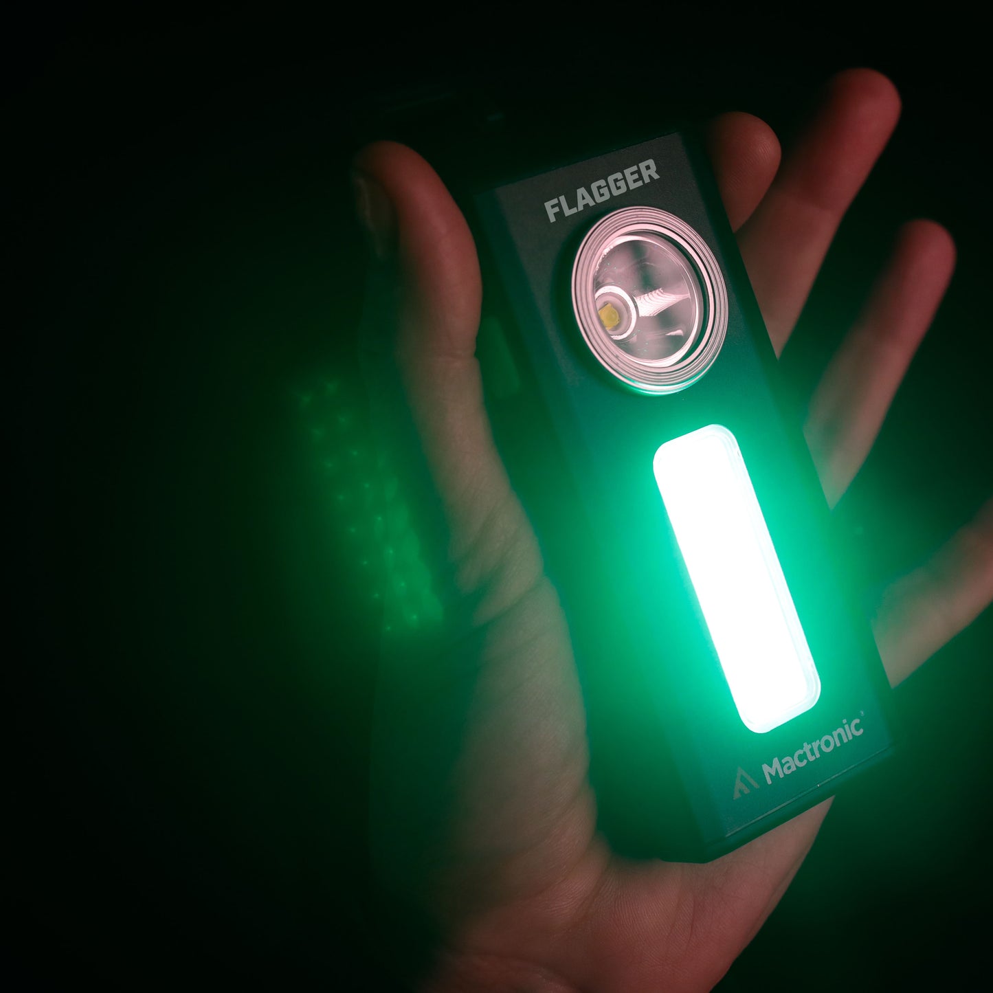 Mactronic Flagger Handtaschenlampe im praktischen Einsatz – Anwendungsbild Nr. 1