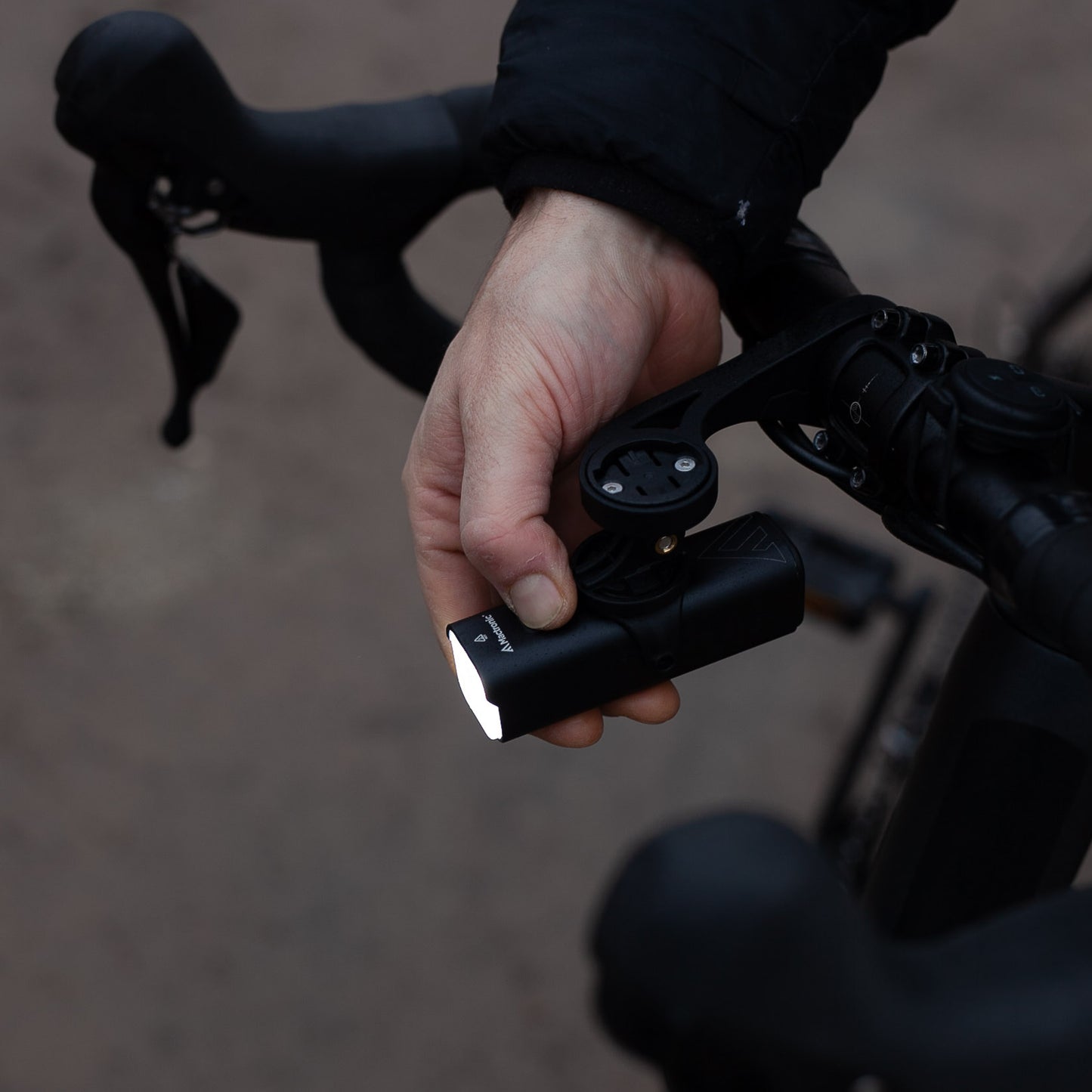 Mactronic Highline ABF0166 – Fahrrad-Frontleuchte mit Smart-Modus, 1000 lm, IPX6 – Ansicht 17