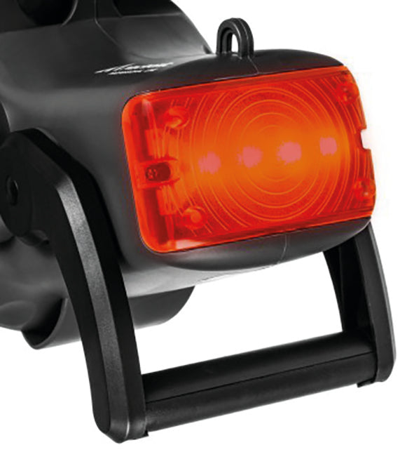 Mactronic Vanguard JML – Suchscheinwerfer 1600 lm / 800 m (Li-Ion) – Rückansicht